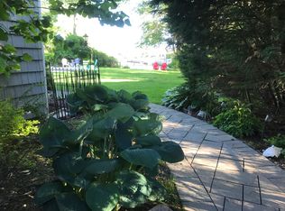 36 Cutter Pl, West Babylon, NY 11704