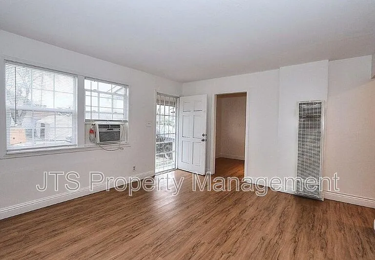 5302 Gordon Dr — Photo 22