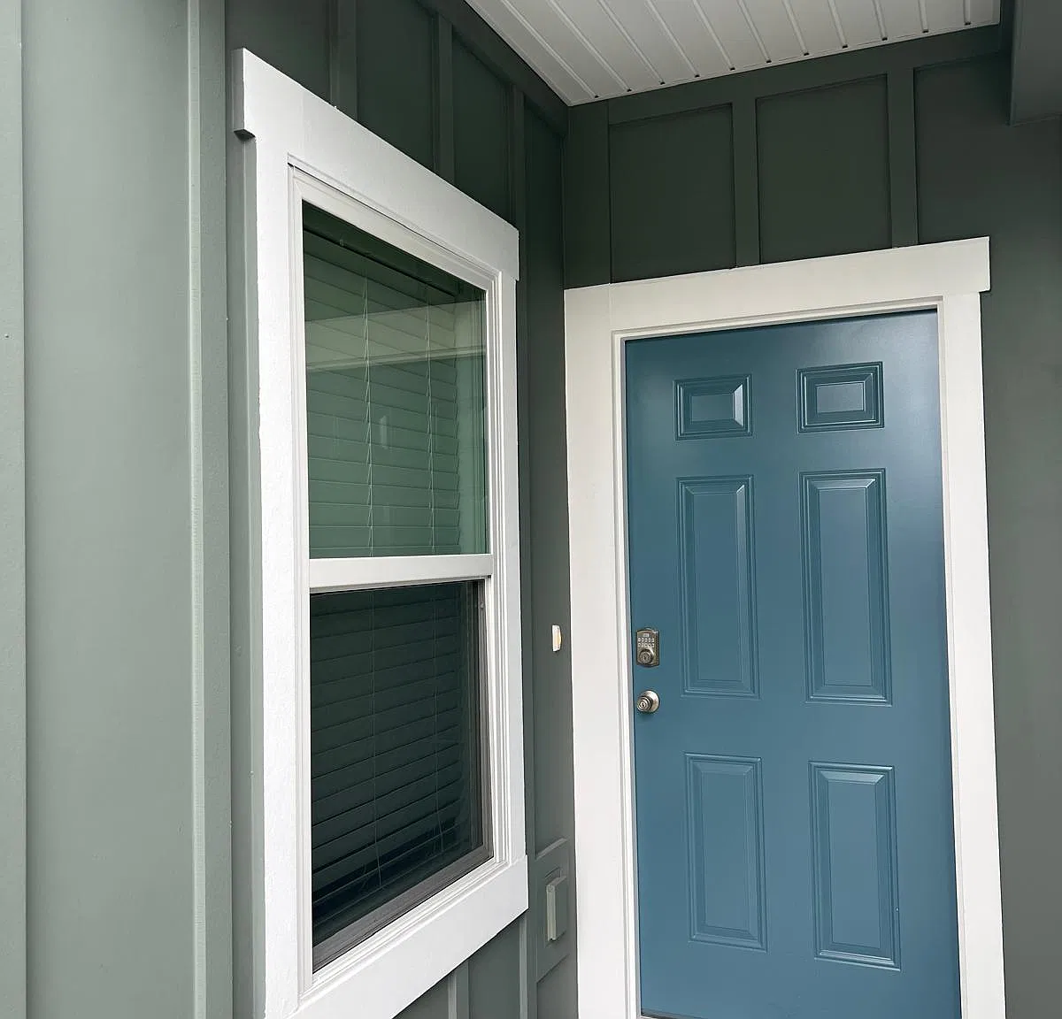 2 bed, 2.5 bath, 1210 sqft, $1,750 — Photo 1