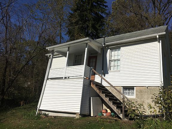 2nd image of 117 4th St