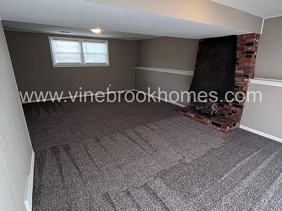 5th image of 8313 E 104th Ter