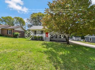 5625 Beaconsfield Rd, Charlotte, NC 28214