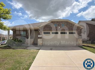 213 Anvil Dr, Haslet, TX 76052