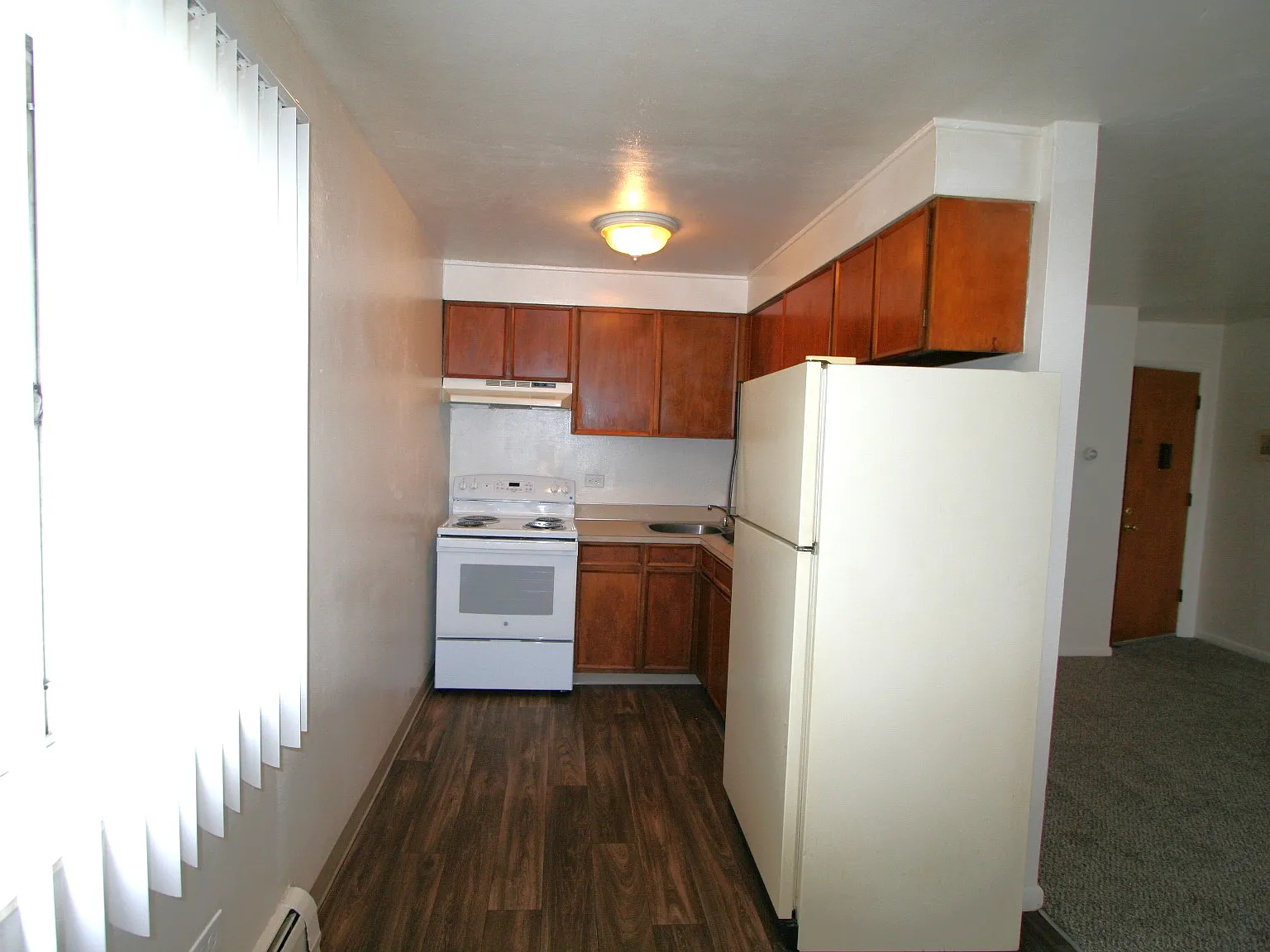 1 bed, 600 sqft, $1,150 — Photo 4