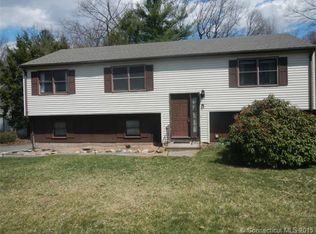 5 Matthew Ln, Windsor, CT 06095