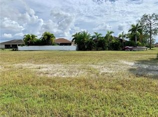 2706 NW 22nd Ter, Cape Coral, FL 33993