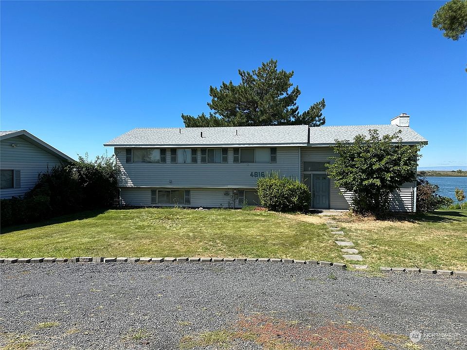 1st image of 4616 W Lakeshore Drive