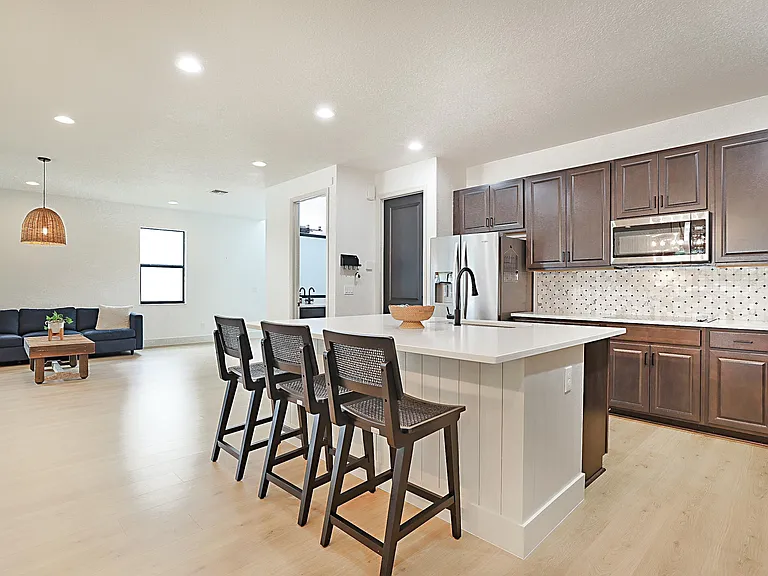 6151 Yerba Buena Ct — Photo 18