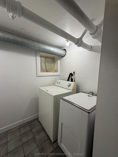 Toronto House for rent - 4 Bedrooms — photo 48