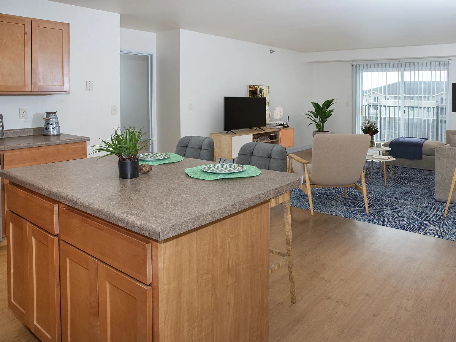 Ashland Apartment Homes — Photo 3