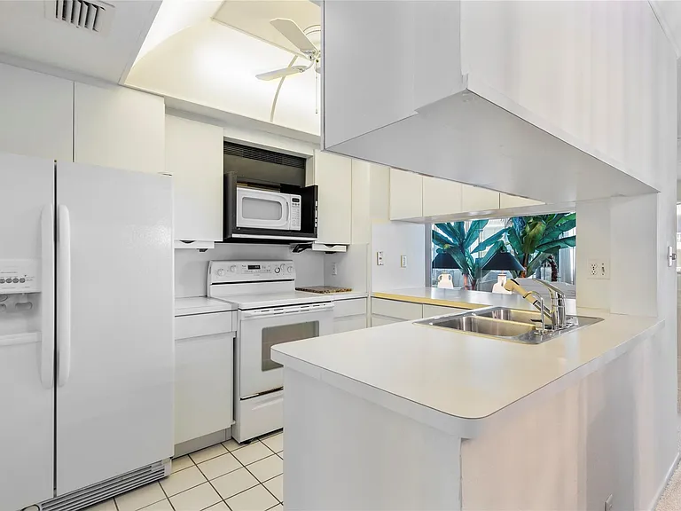4010 Galt Ocean Dr #802 — Photo 19