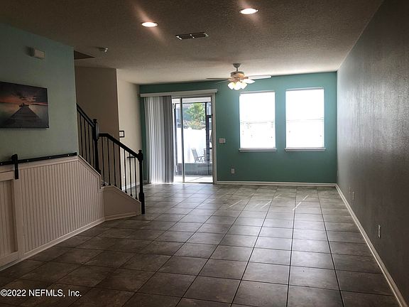 3rd image of 166 Servia Dr