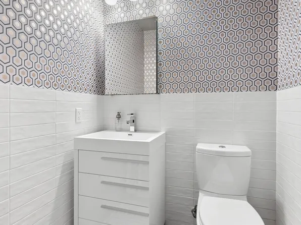 222 Withers Street image 12 of 14