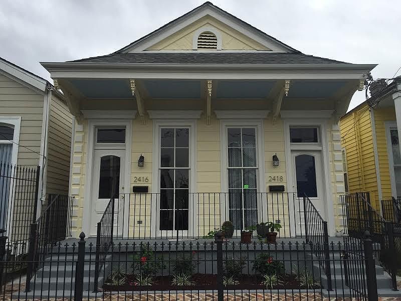 2416 Chippewa St New Orleans LA 70130 Zillow