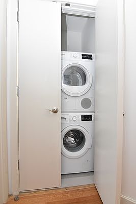4th image of 269 W 134th St