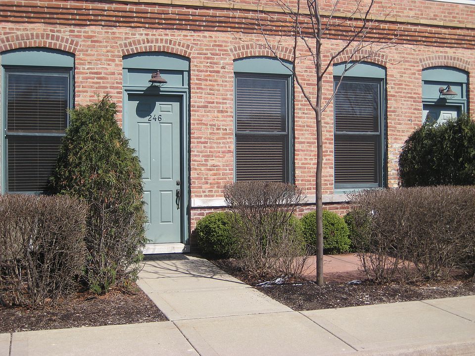 1st image of 246 Church Ct
