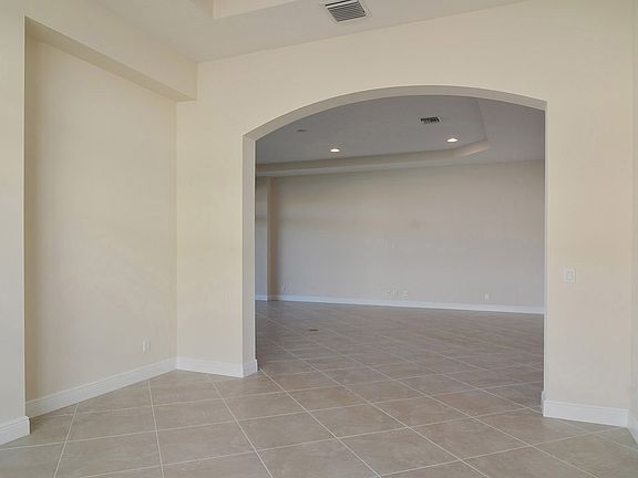 5th image of 17012 SW Sapri Way