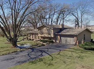 104 Glenda Ln, Plano, IL 60545
