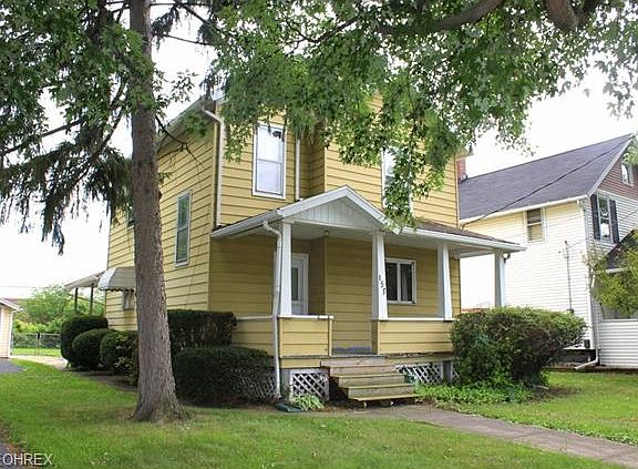 4th image of 158 Spruce St