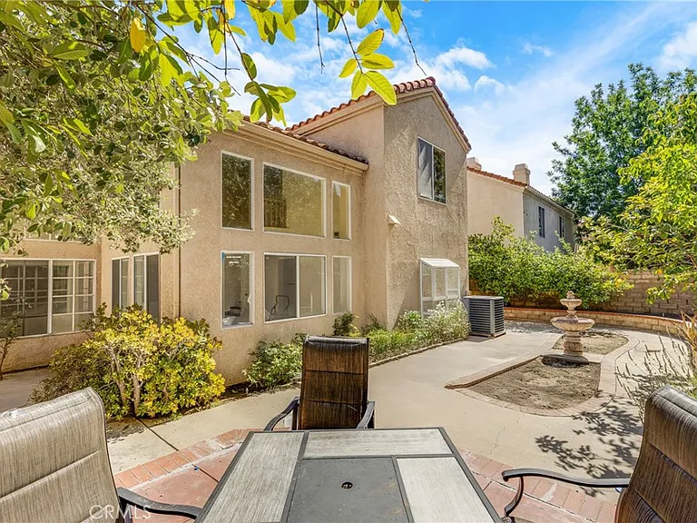 23234 Valerio St — Photo 32