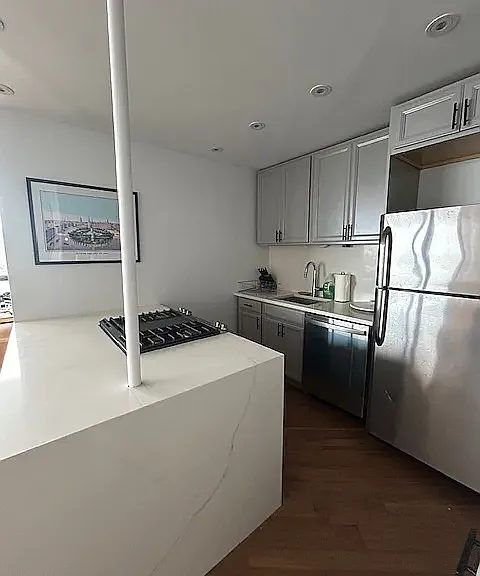 630 1st Ave #23C — Photo 3