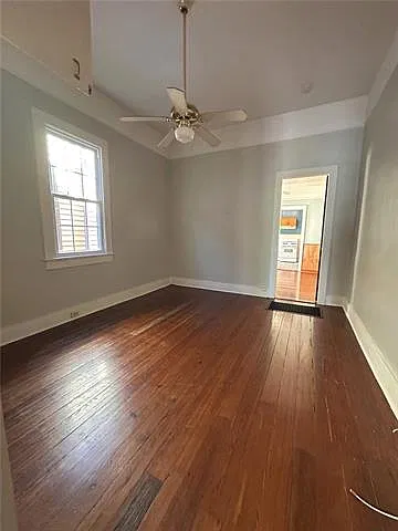 2 bed, 1.0 bath, 900 sqft, $1,600 — Photo 3