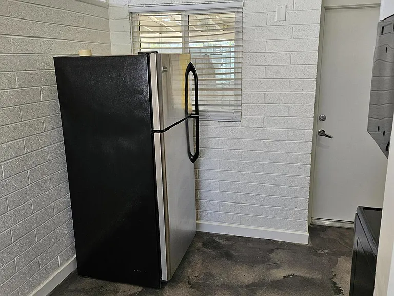 2108 E Fairmount Ave #19A — Photo 6