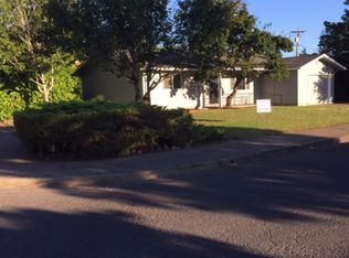 2414 Quebec St, Eugene, OR 97408