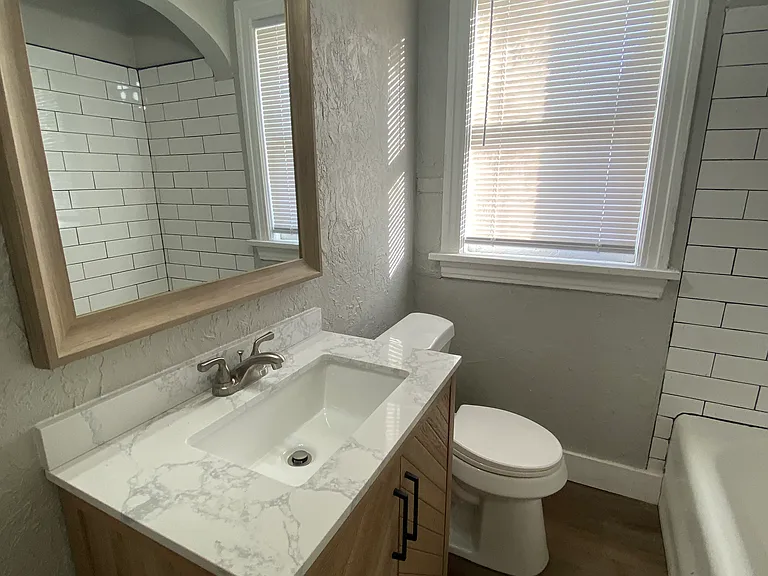1130 N Ellison Ave — Photo 13