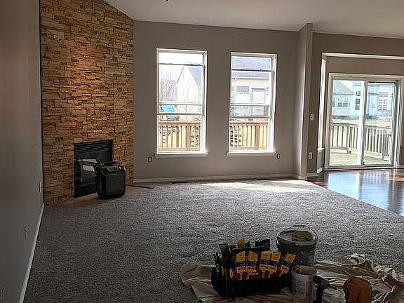 4th image of 260 Derby Ln