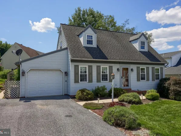 209 Yorkshire Way, Mountville, PA 17554