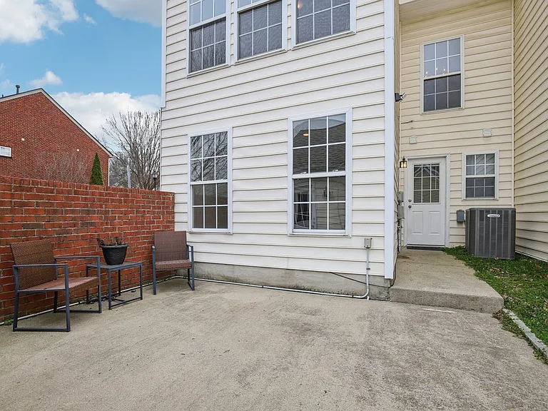 7841 Heaton Way — Photo 35