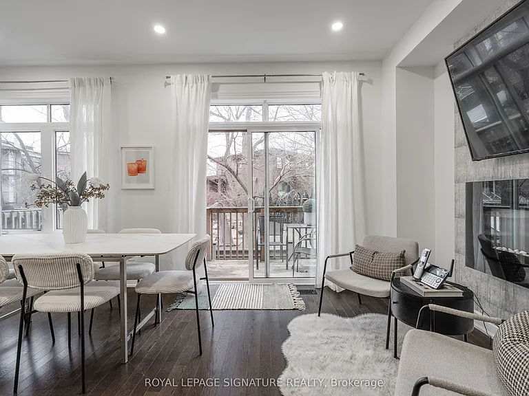 14 Queen Mary Ct — Photo 6
