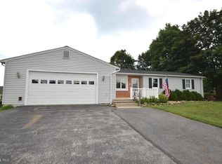 543 Oak Tree Rd, Westminster, MD 21157