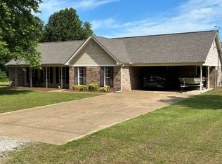 189 Ginger Ln, Columbus, MS 39702