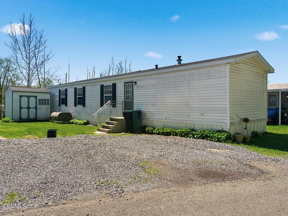 1st image of 10 Baker Ln