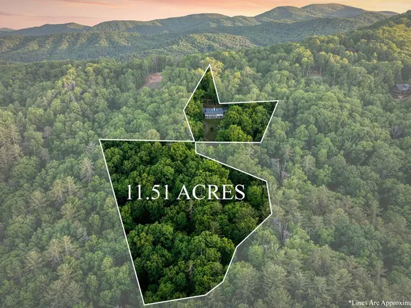 760 River Bend Ln, Blue Ridge, GA 30513