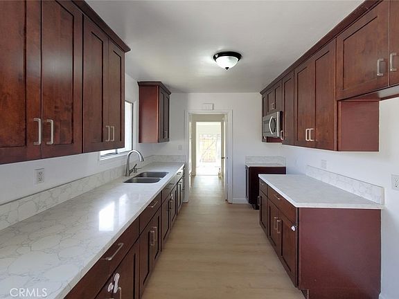 5th image of 1836 Minnesota St