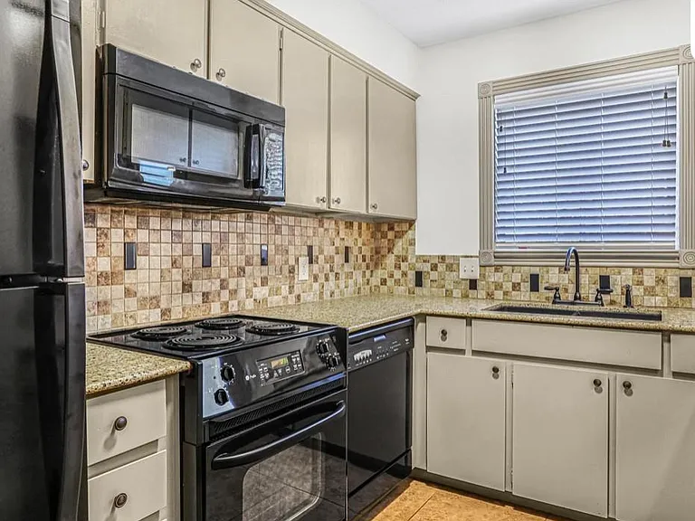 4410 Jester St #13 — Photo 6