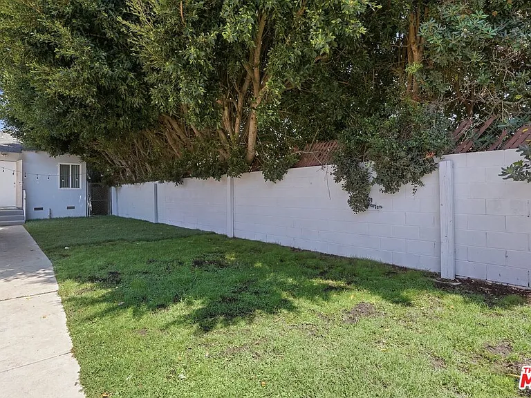 2938 Kansas Ave — Photo 39