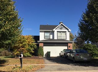218 Wollmington Dr, Oswego, IL 60543