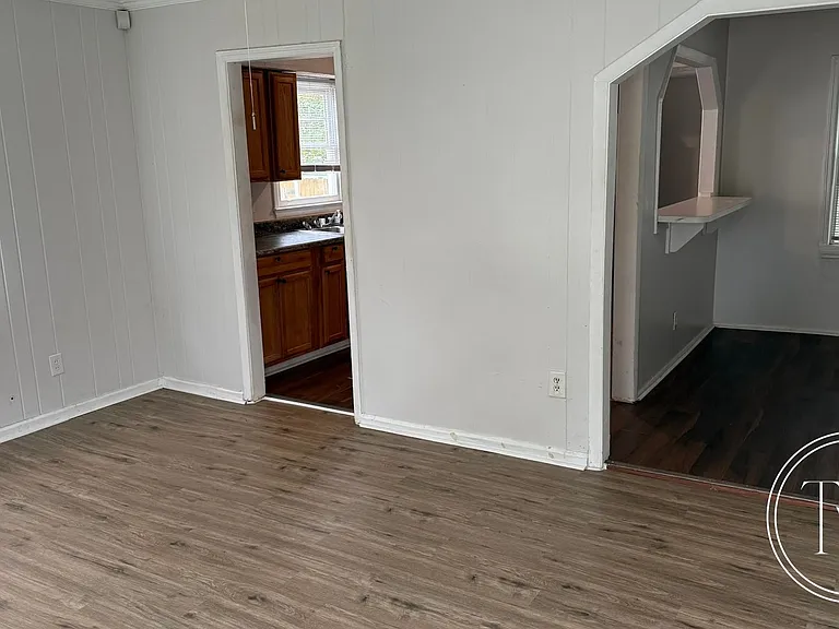 1514 Heron St — Photo 12