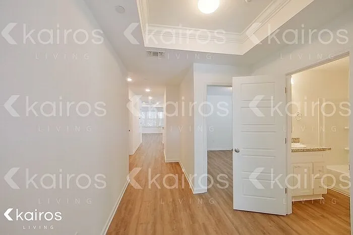 11405 Camden Court Cir — Photo 2