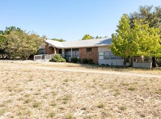 149 Roundabout Ln, Kerrville, TX 78028