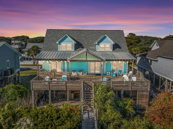 909 E Arctic Ave, Folly Beach, SC 29439