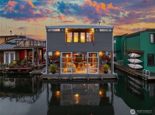 2466 Westlake Ave N UNIT 5, Seattle, WA 98109