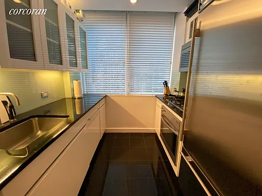 Rented by Corcoran | media 32