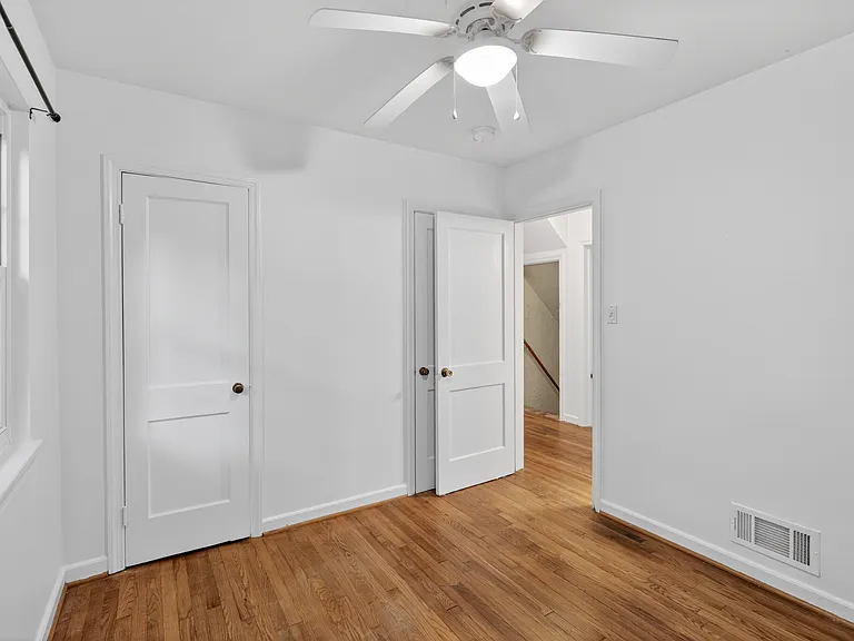Downstairs bedroom #1