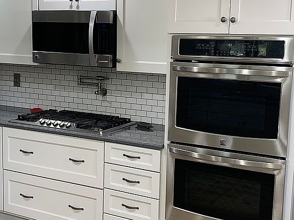 Built in double ovens &  mic