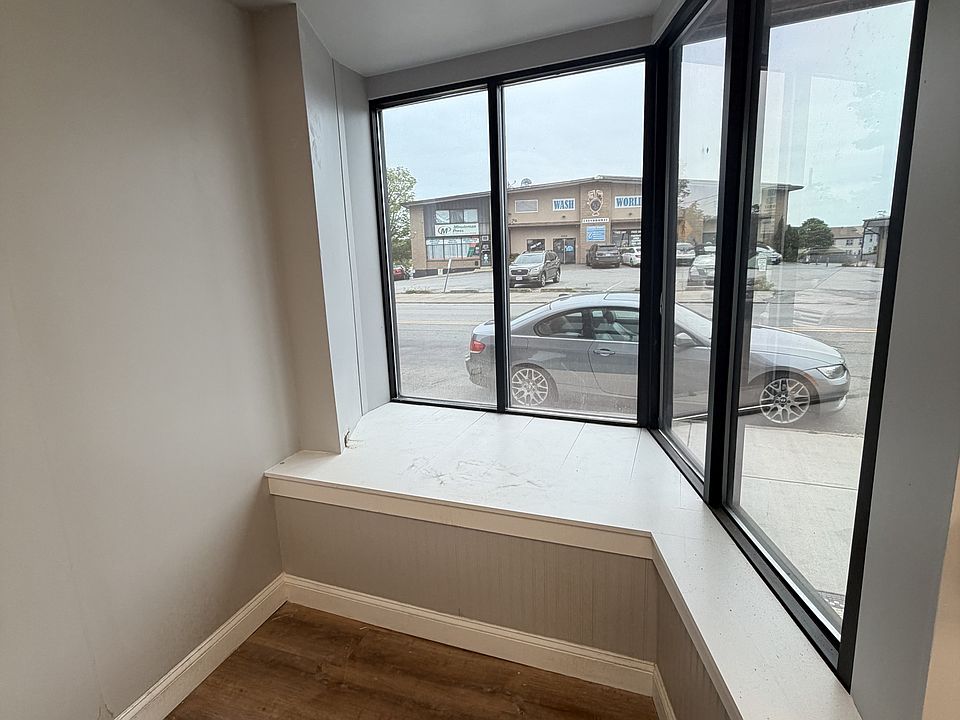 2nd image of 2111-2113 Acushnet Ave #2111